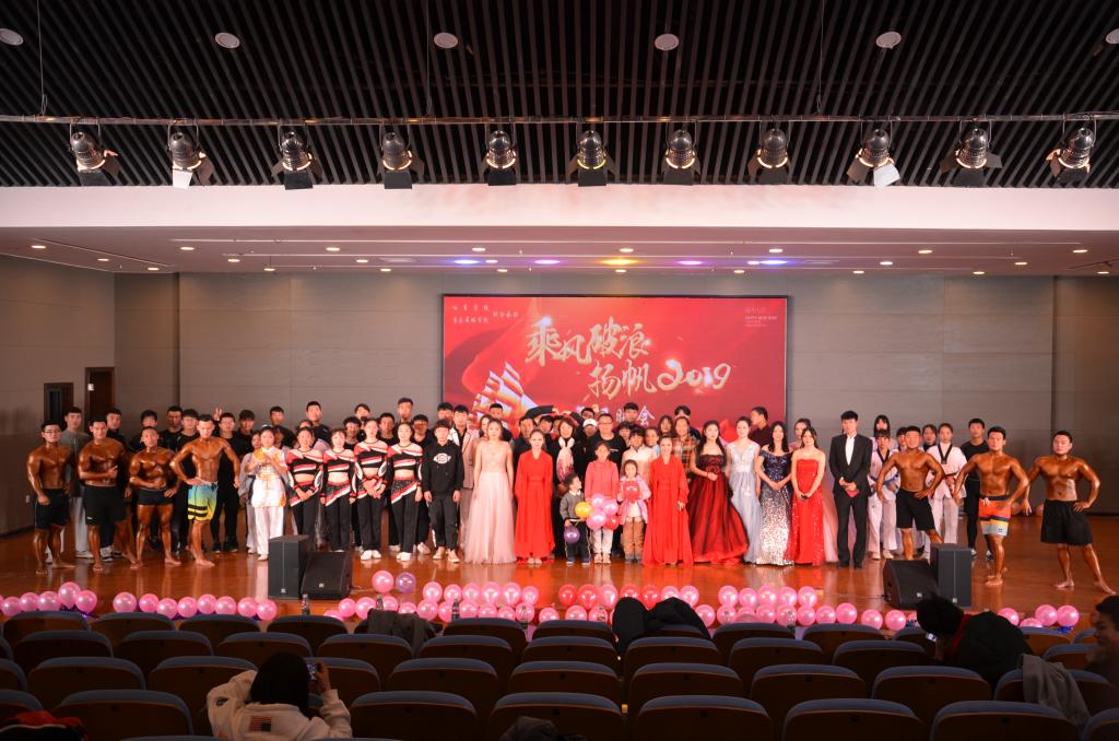 全体演职人员合影 MACAO·yl6776永利