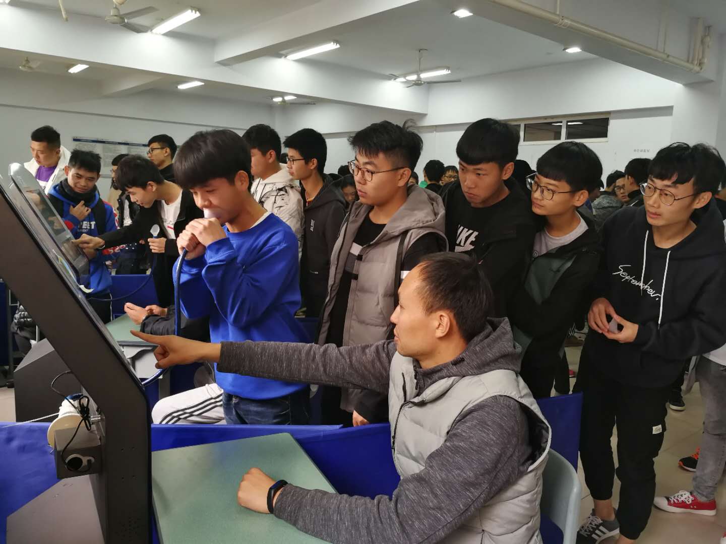 测试肺活量 MACAO·yl6776永利