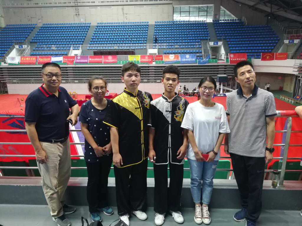学院领导看望参赛师生 MACAO·yl6776永利